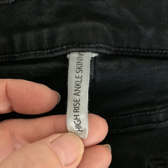 2 for $75 rag & bone jeggings - Black - Picture 4 of 9